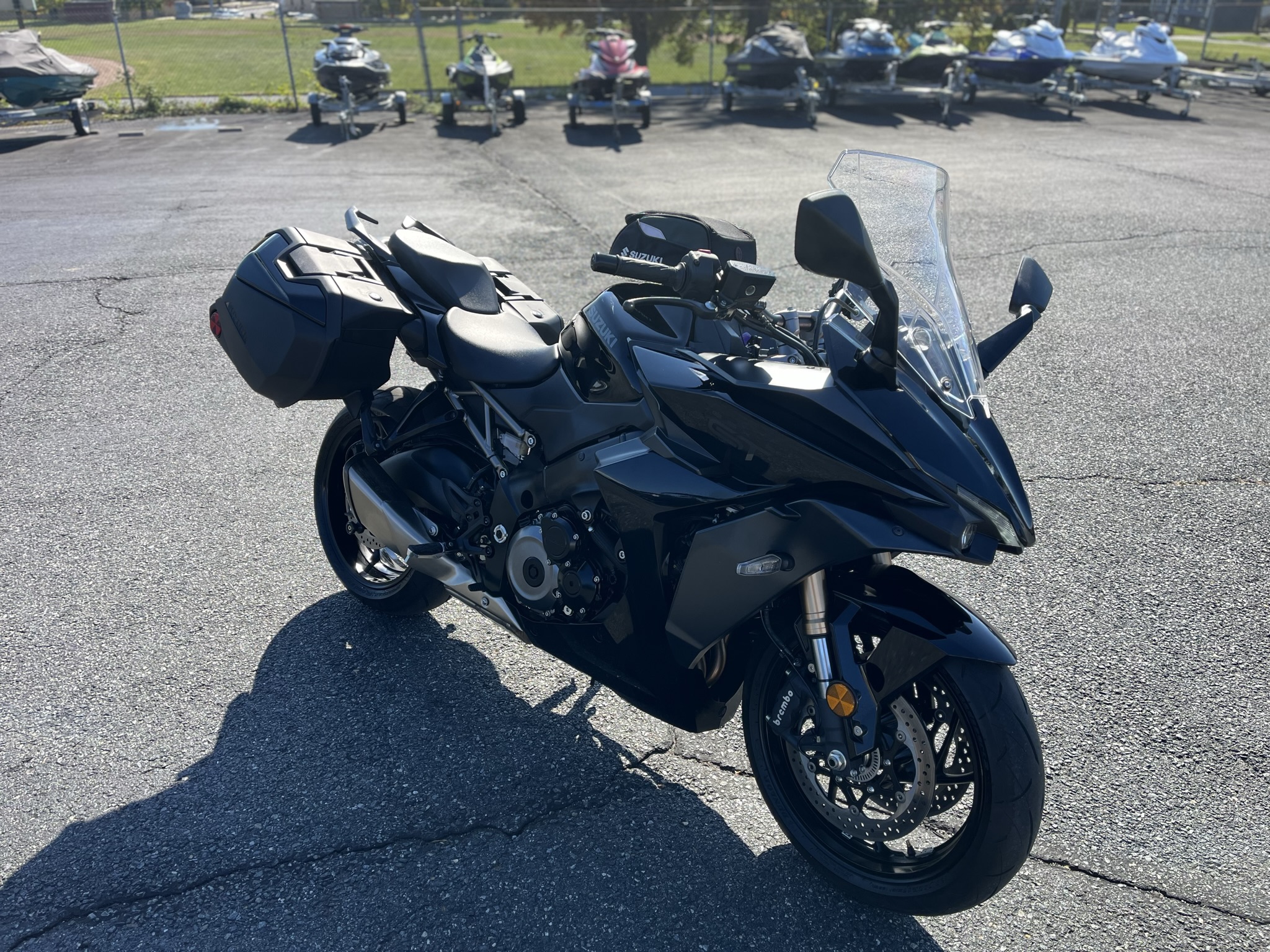 2022 Suzuki GSX-S1000GT - Photo 6
