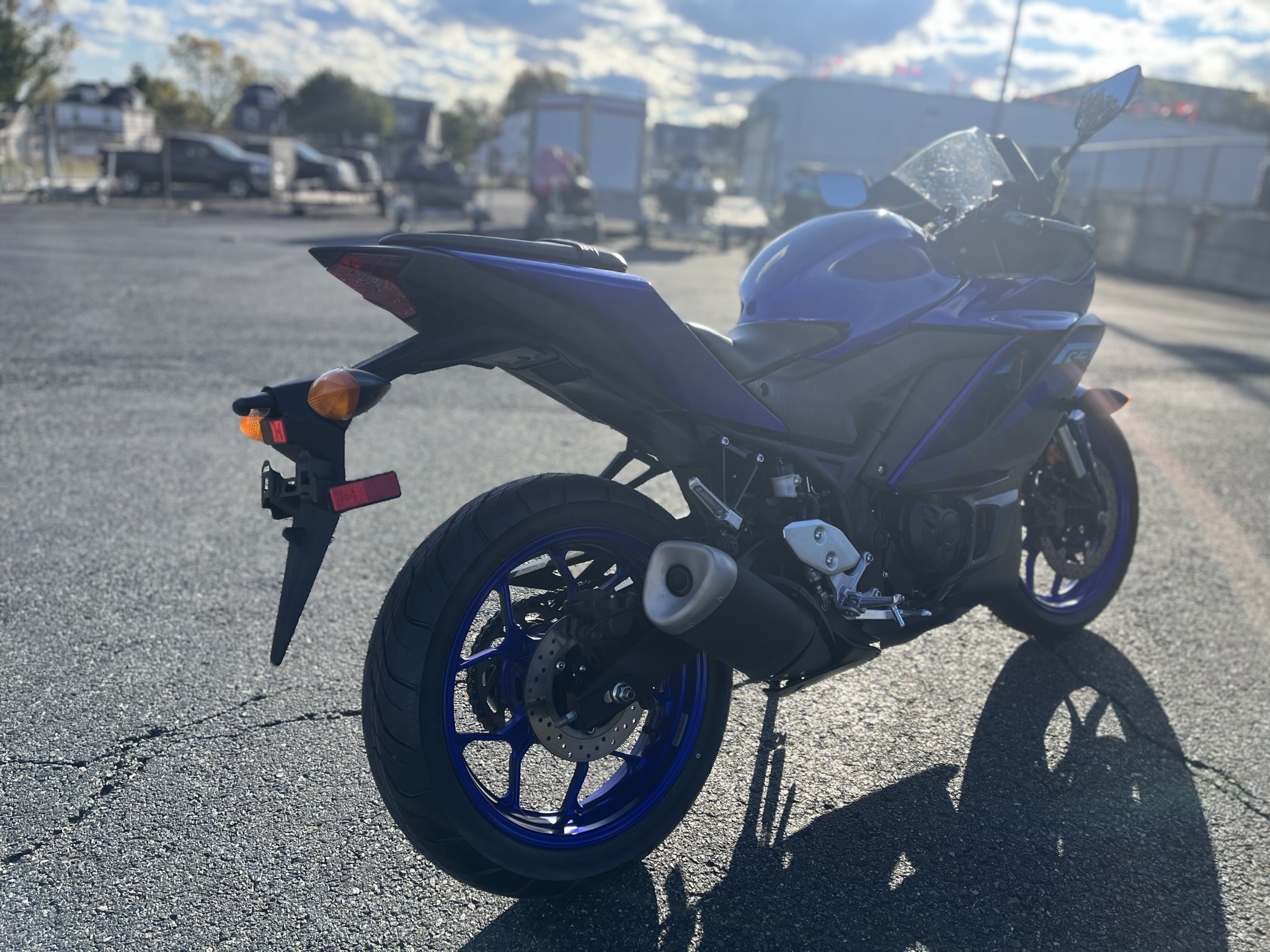 2024 Yamaha YZF-R3 - Photo 7