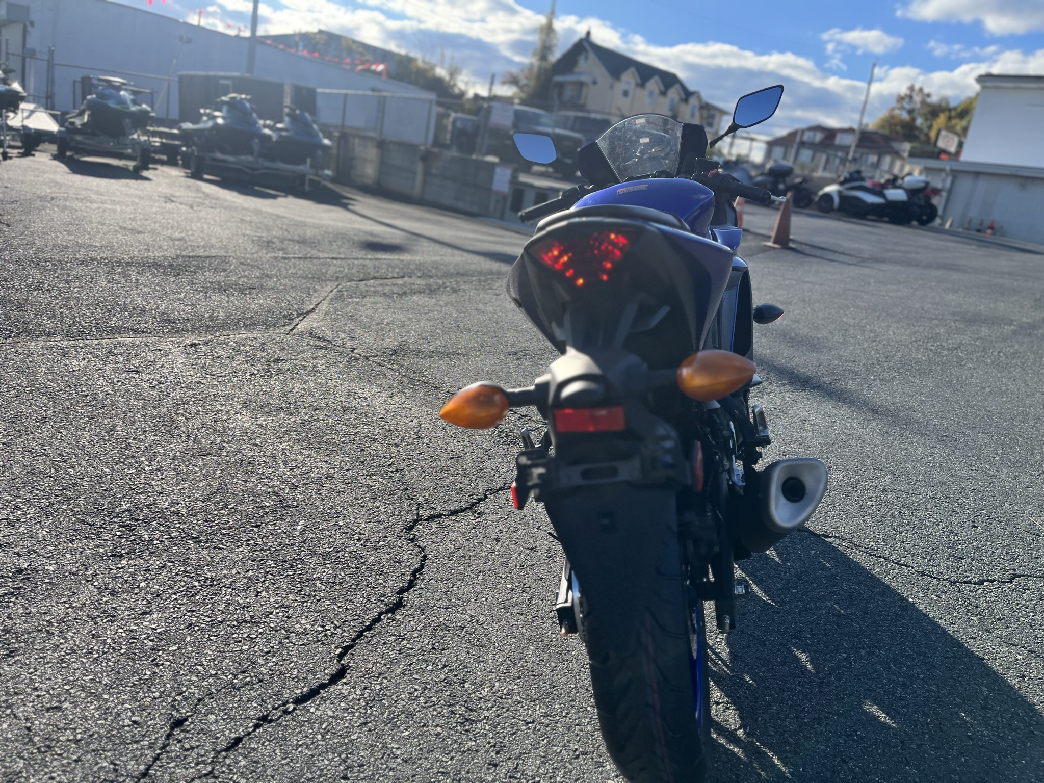 2024 Yamaha YZF-R3 - Photo 8