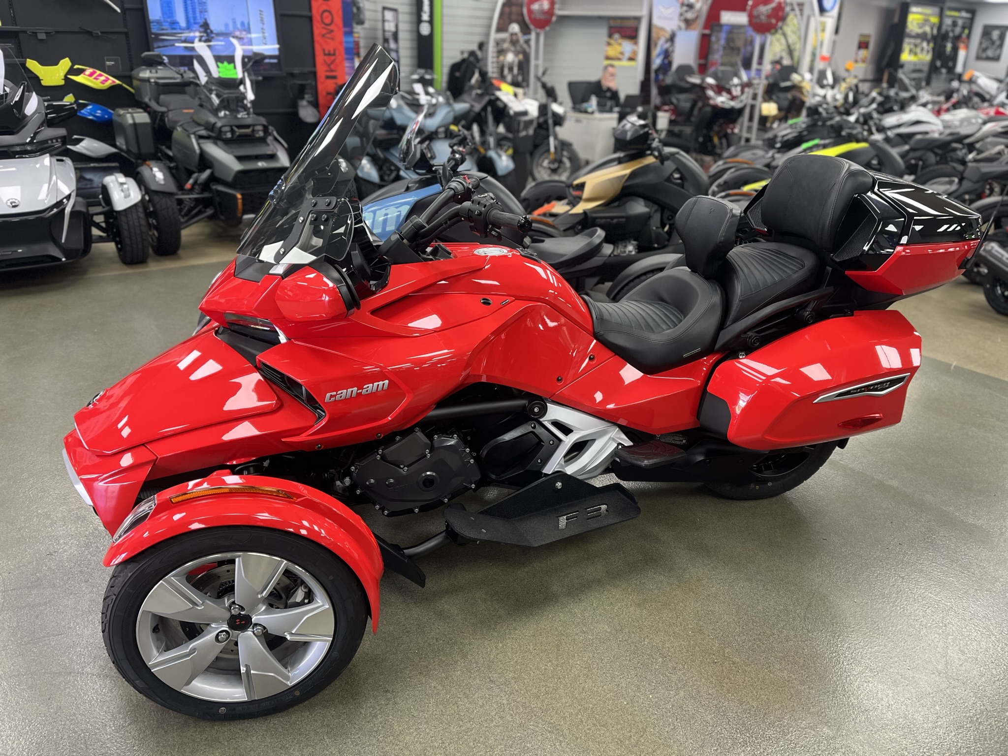 2023 Can-Am RD SPYDER F3 LTD 1330 SE6 RD 23 - Photo 2