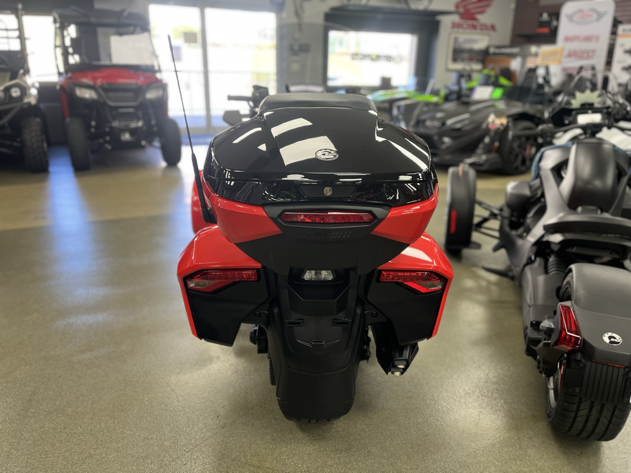 2023 Can-Am RD SPYDER F3 LTD 1330 SE6 RD 23 - Photo 8