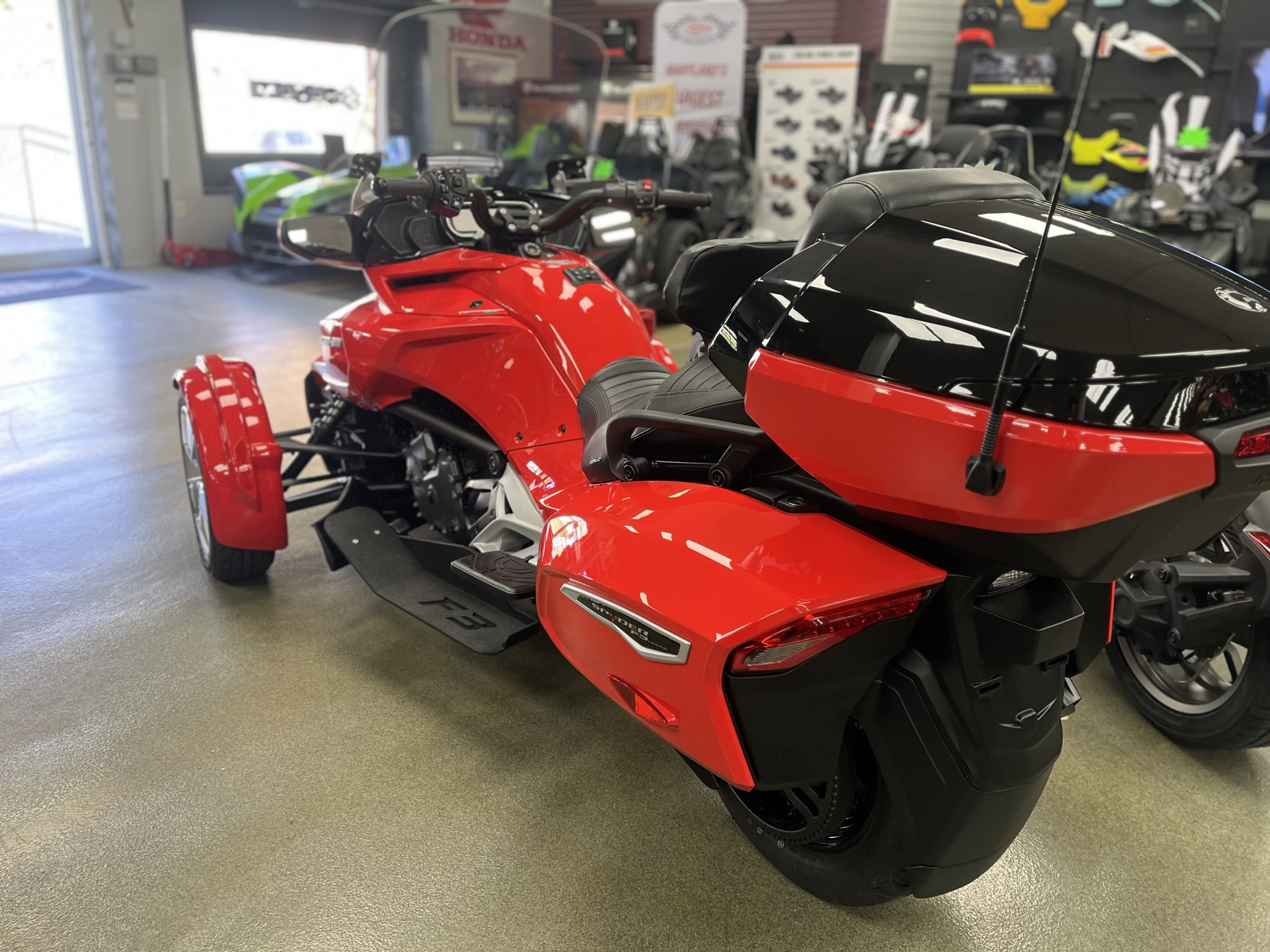 2023 Can-Am RD SPYDER F3 LTD 1330 SE6 RD 23 - Photo 9
