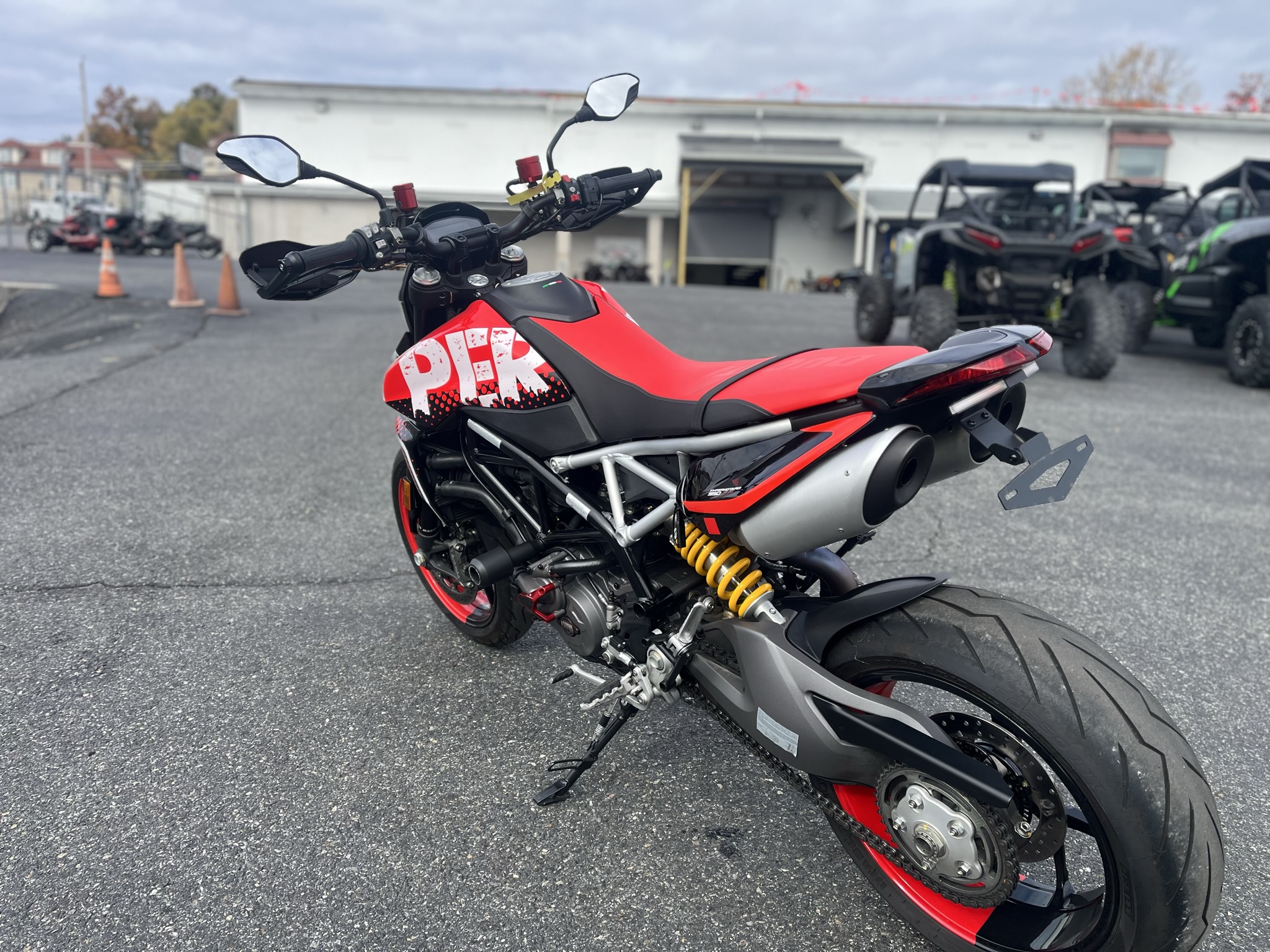 2023 Ducati Hypermotard 950 RVE - Photo 9