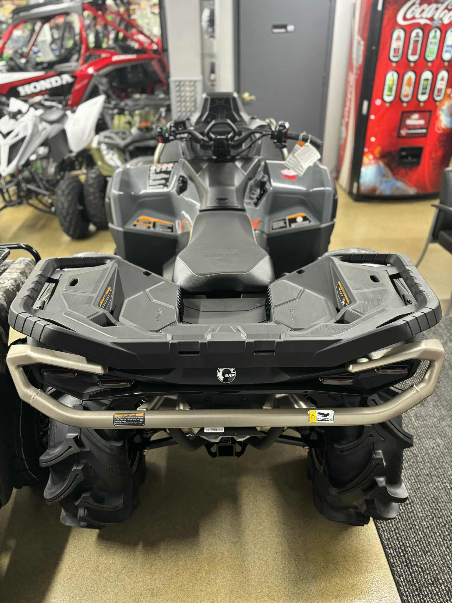 2026 Can-Am OUTLANDER XMR 1000R - Photo 6