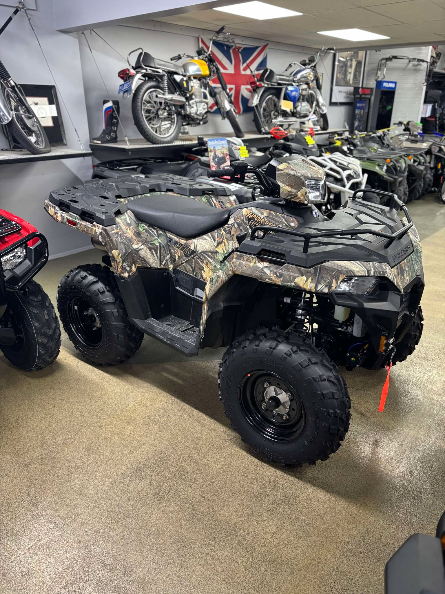 2025 Polaris SPORTSMAN 570 - Photo 3