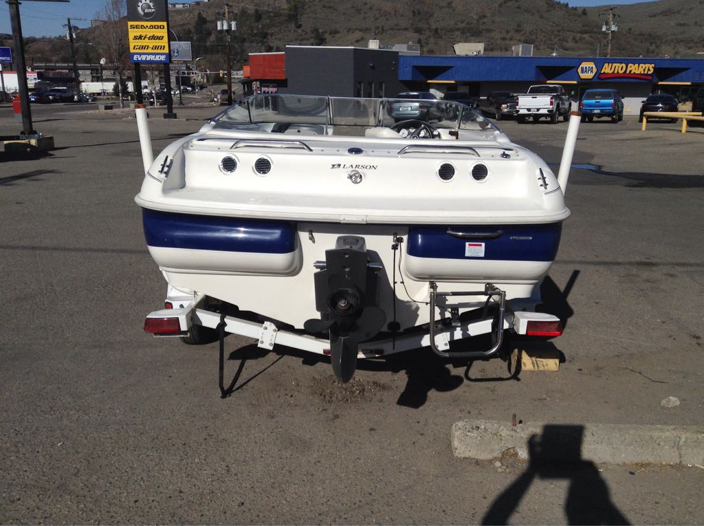 2000 Lowrance boat for sale, model of the boat is Undefined & Image # 2 of 2