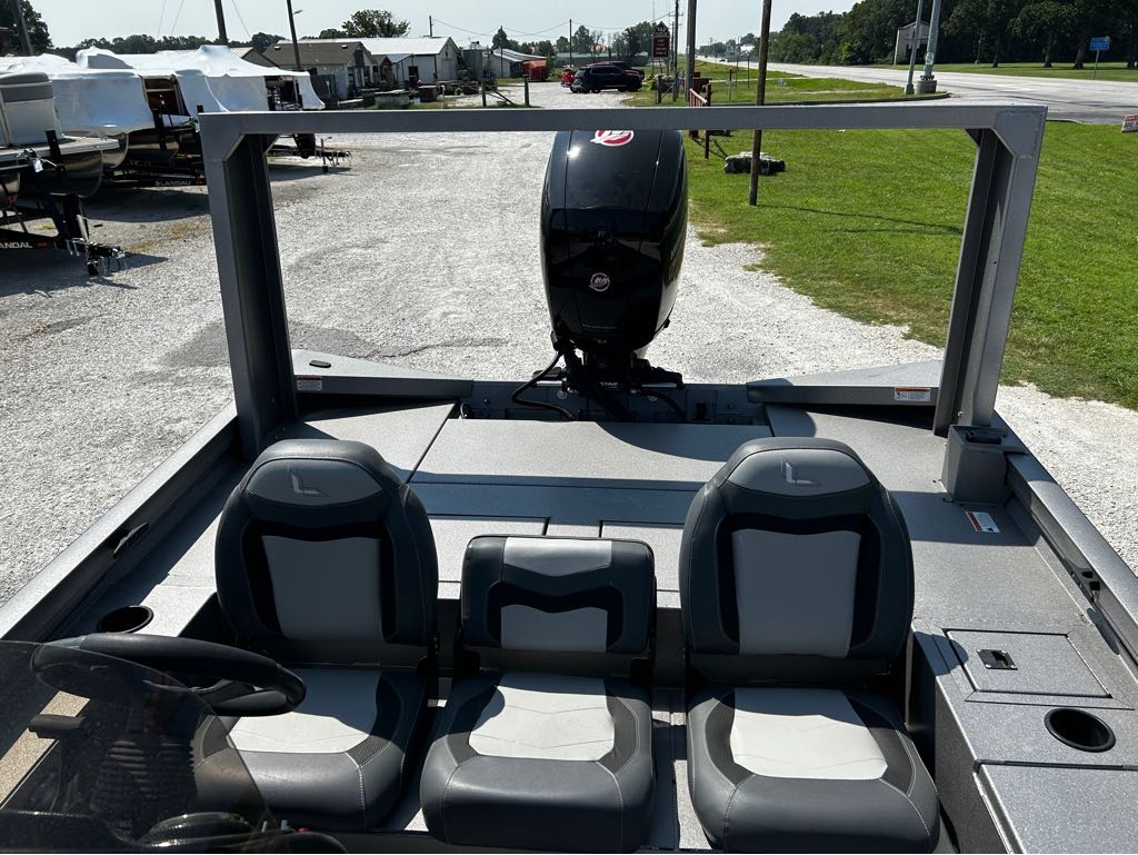 2023 Lowe CAT20 CATFISH 150HP Mercury Pro XS outboard motor & trailer