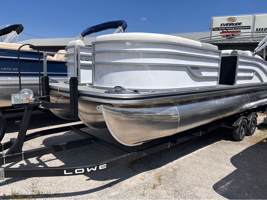 2023 Lowe SS230 Tritoon Flip Flop seat Mercury 150HP 4 stroke and