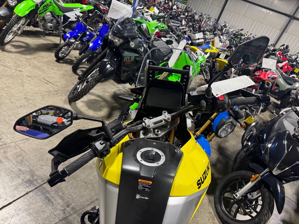 2023 Suzuki V-STROM 1050DE - Photo 11