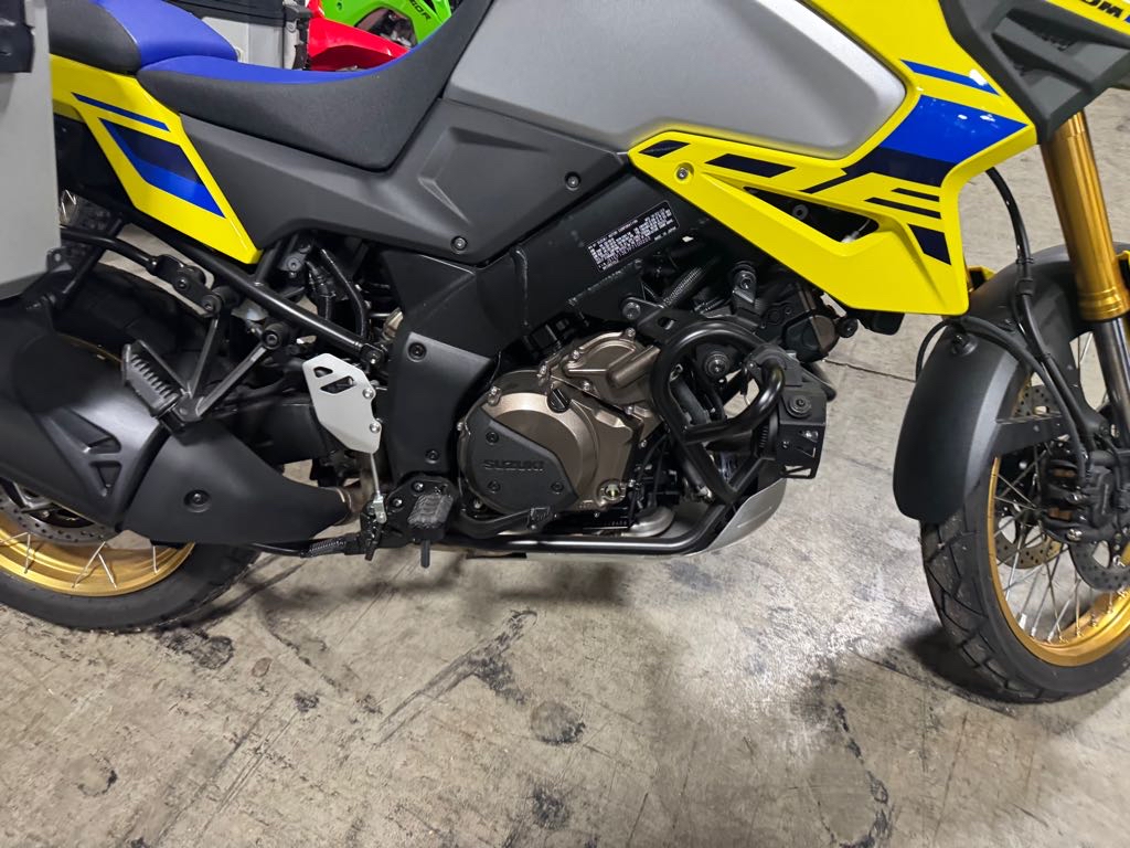 2023 Suzuki V-STROM 1050DE - Photo 10