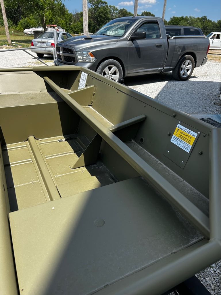 2023 Lowe 1652 MT Jon Olympic Boat 16' & trailer for sale in Joplin, MO