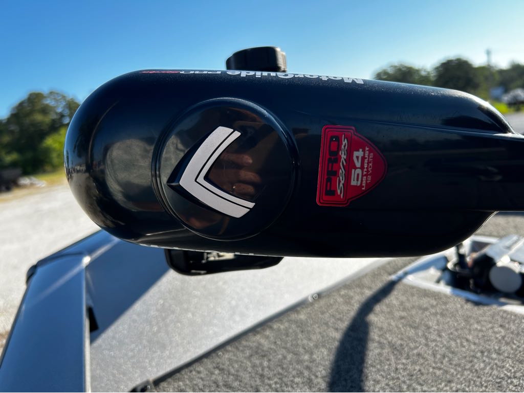 2015 Lowe Stinger 175 Bass 17' Boat 60HP Mercury Outboard 4 Stroke