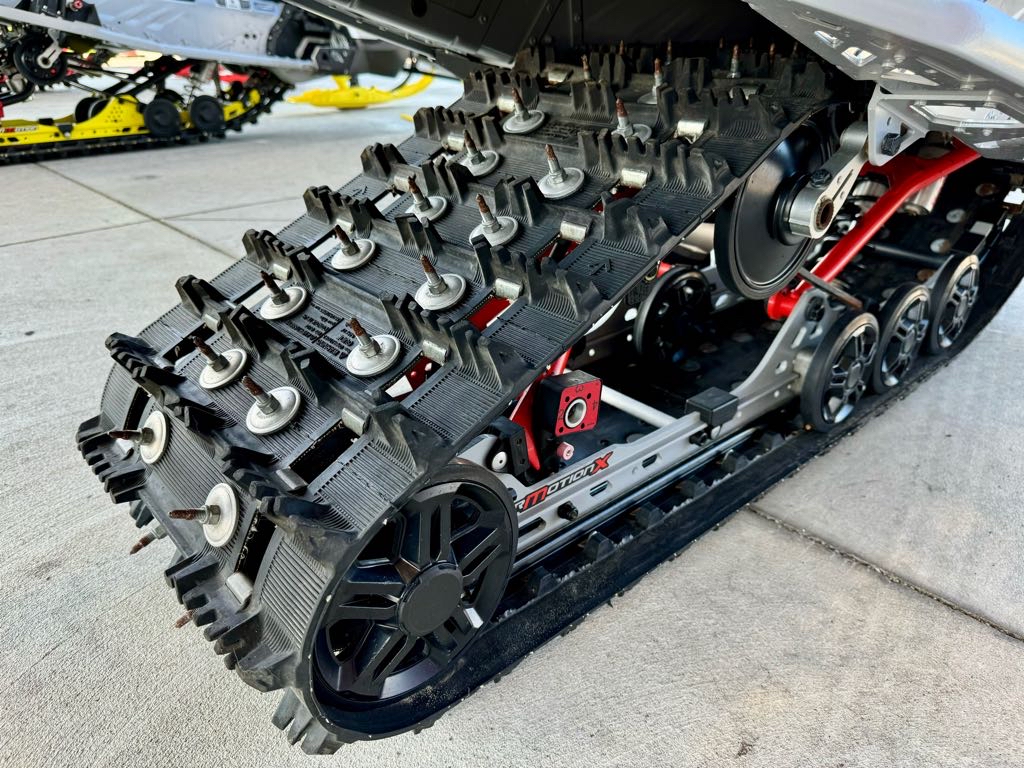 2022 Ski-Doo MXZ X-RS 850 E-TEC Smart Shox - Photo 6