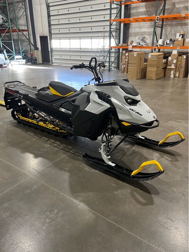 Snowmobile Weller Recreation Kamas, UT (435) 7834718