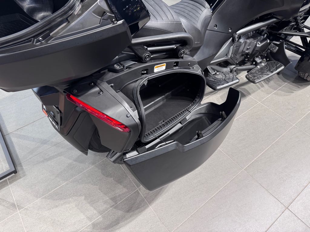 2024 Can-Am Spyder F3 Limited - Photo 15
