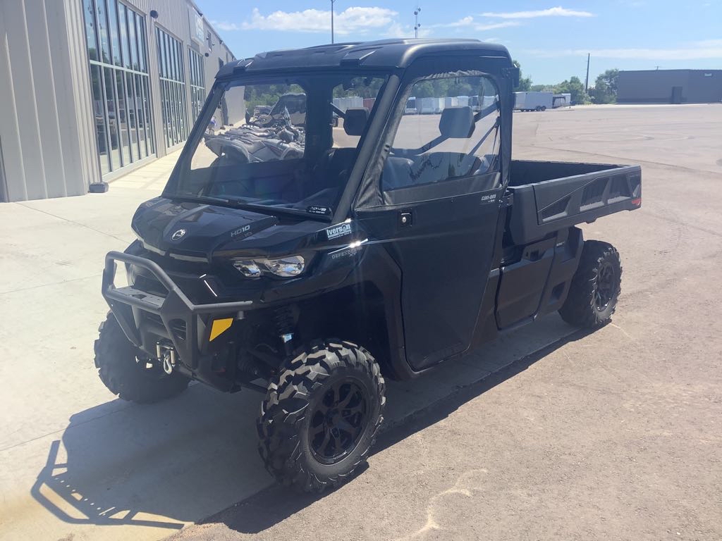 2024 Can-Am Defender Pro HD10 XT