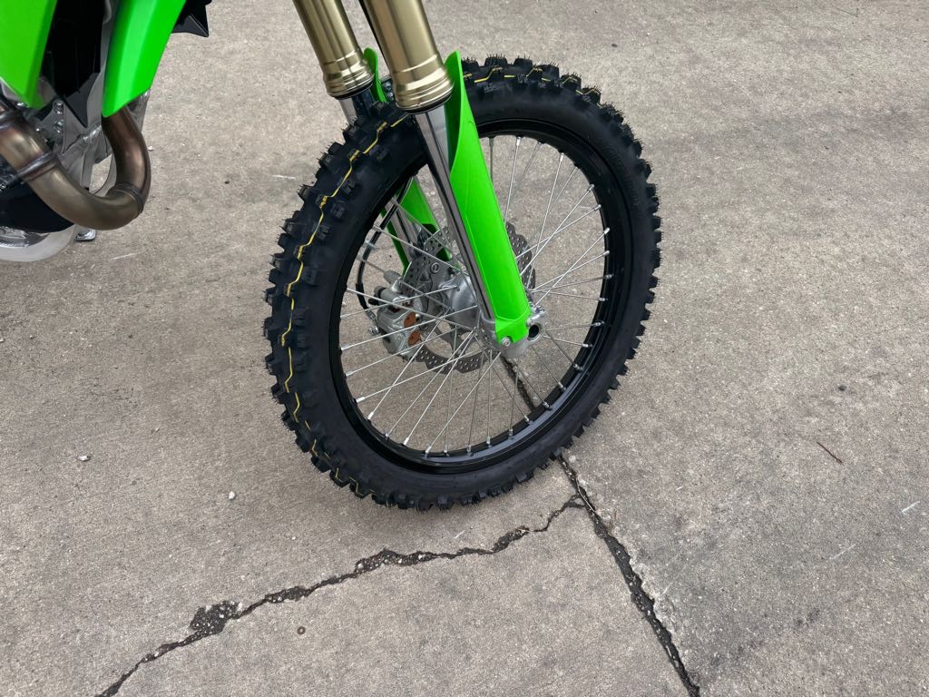 2025 Kawasaki KX 450X - Photo 4