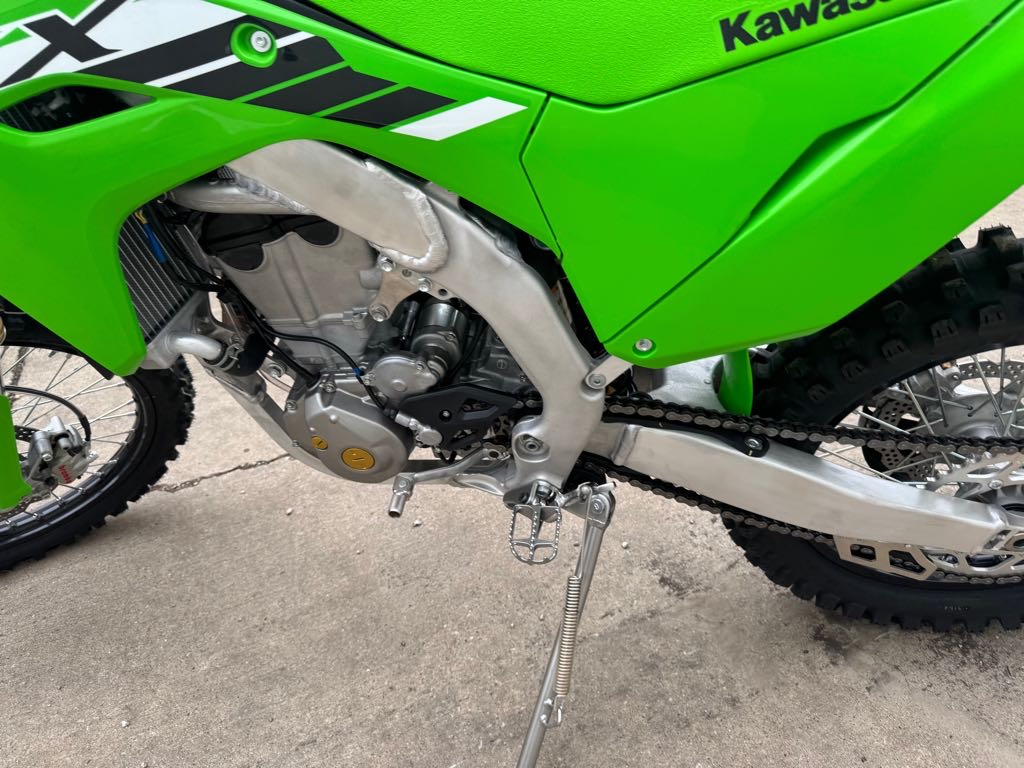 2025 Kawasaki KX 450X - Photo 8