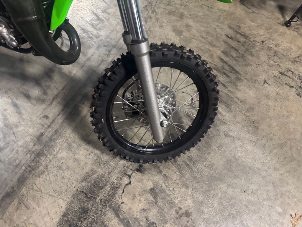 2025 Kawasaki KX 65 - Photo 4
