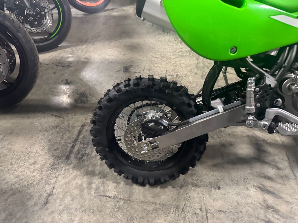 2025 Kawasaki KX 65 - Photo 3