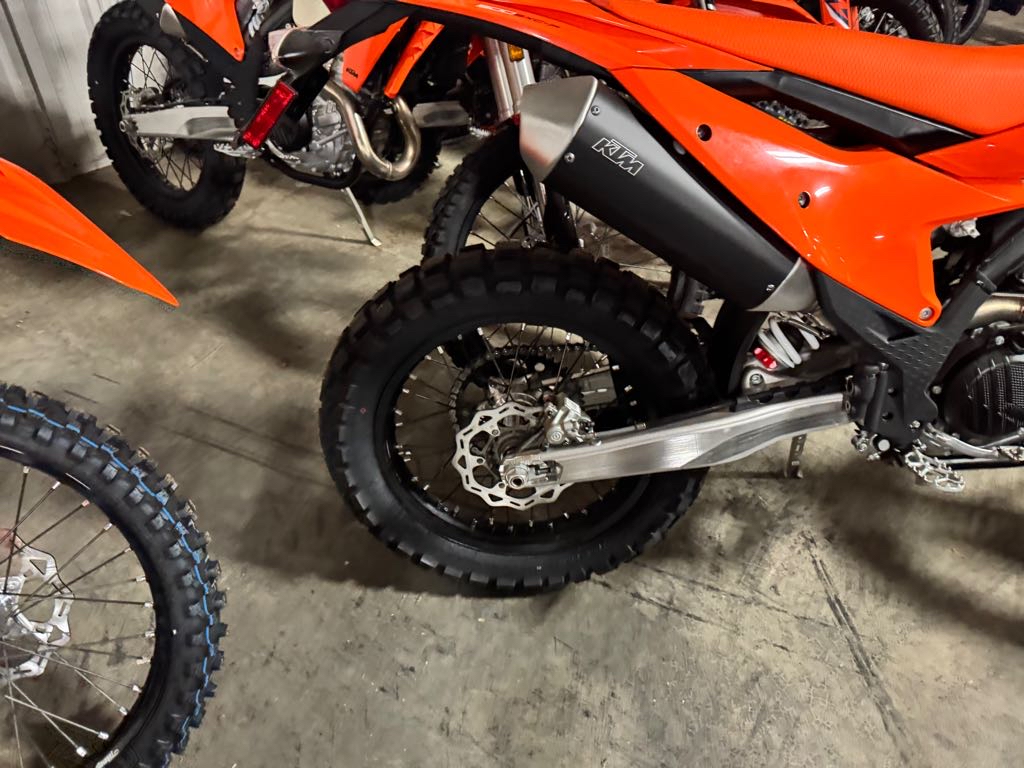 2025 KTM 500 EXC-F - Photo 2