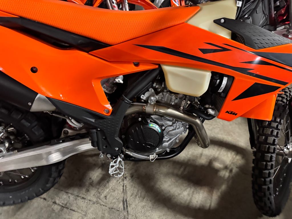 2025 KTM 500 EXC-F - Photo 3