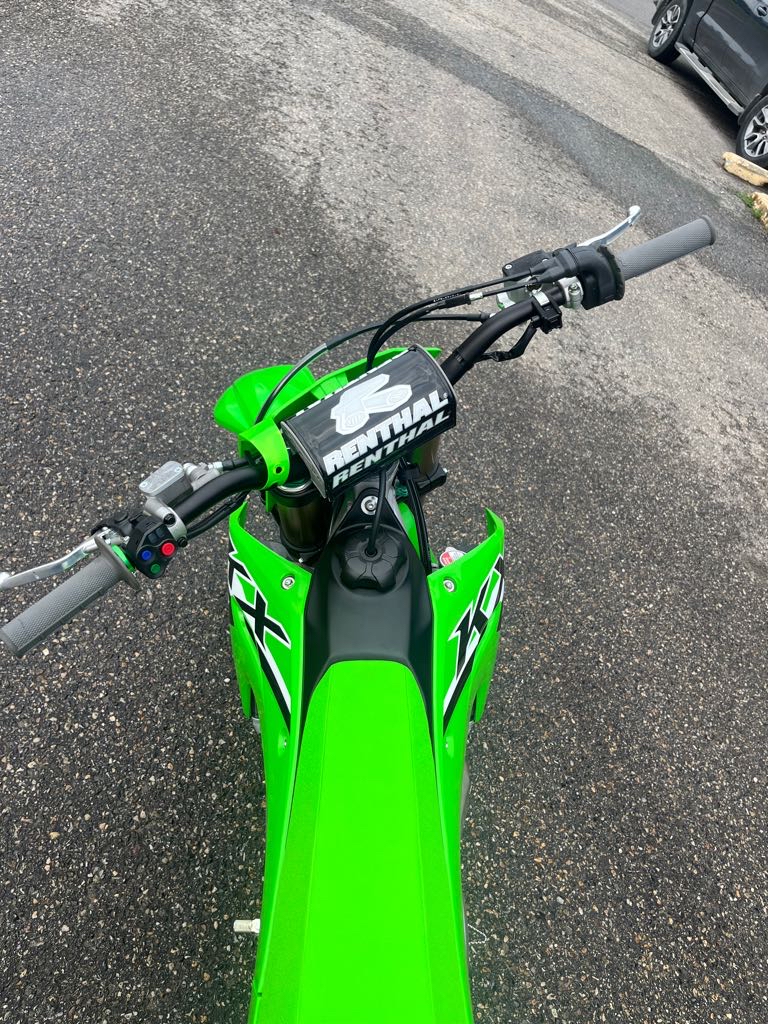2024 Kawasaki KX™ 450 - Photo 6