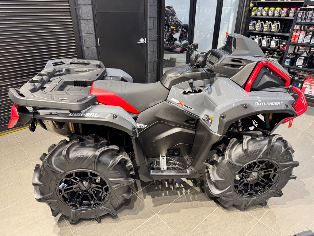 2025 Can-Am Outlander XMR 850 - Photo 5