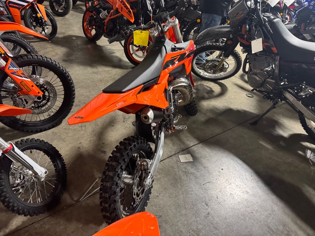 2025 KTM 85 SX 17/14 - Photo 6