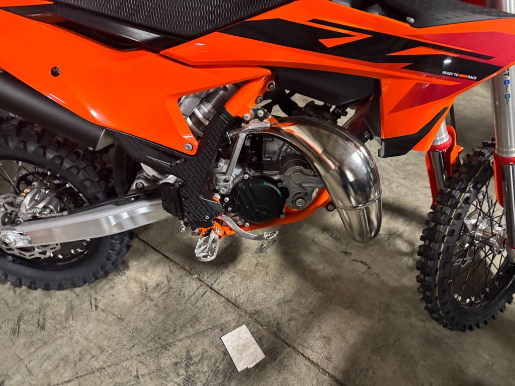 2025 KTM 85 SX 17/14 - Photo 2