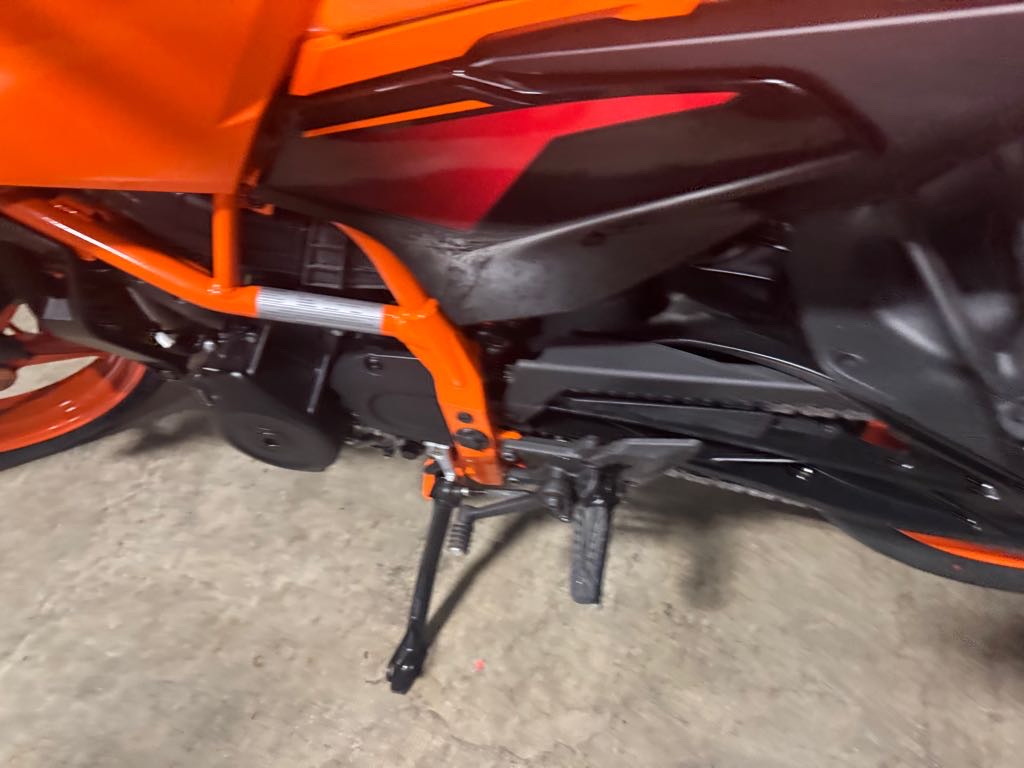 2024 KTM 390 DUKE - Photo 3