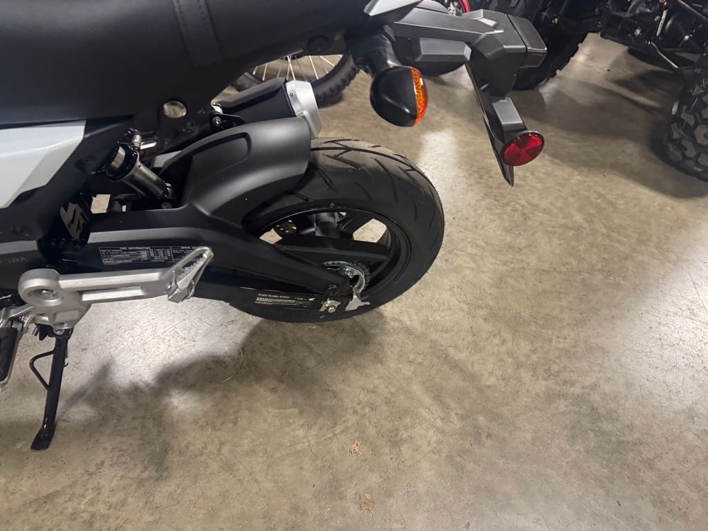 2025 Honda GROM 125 - Photo 5