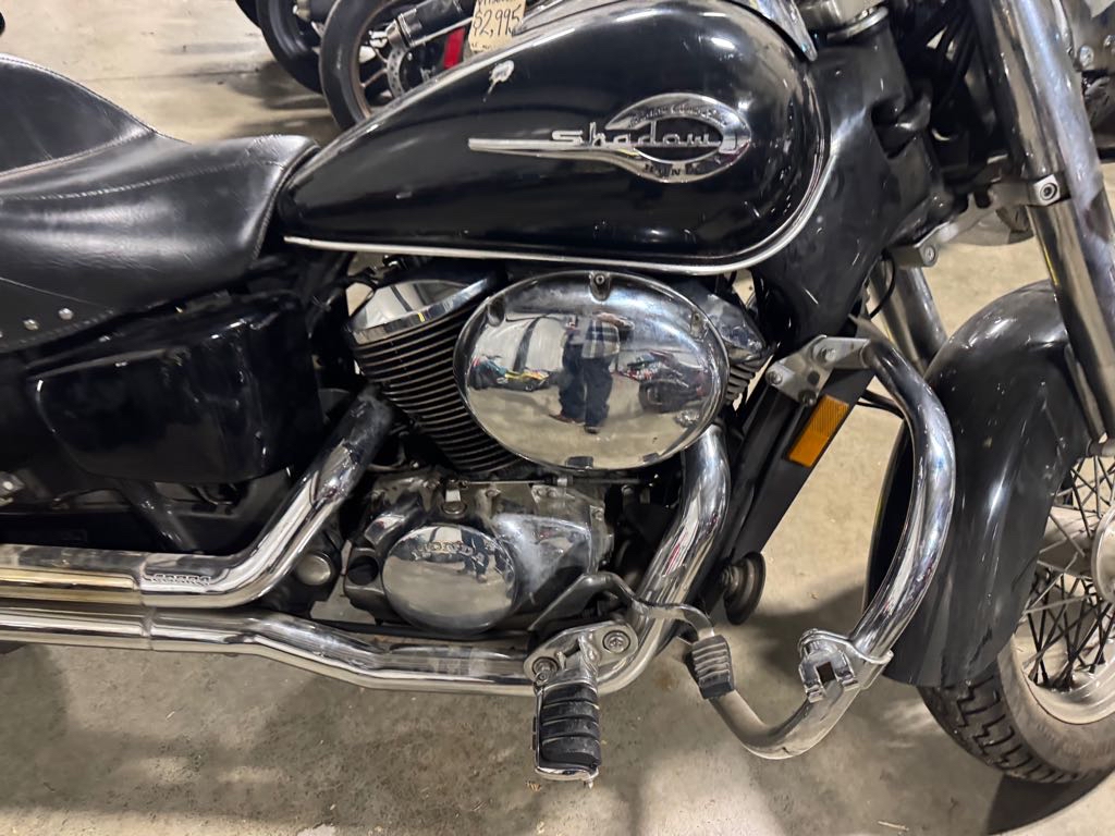 2002 Honda SHADOW 750 - Photo 2