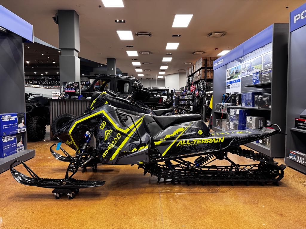 2025 Polaris RMK® KHAOS® Boost 155 2.75" MS 7S Pro Build® - Photo 6