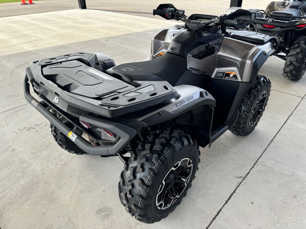2025 Can-Am Outlander XT 850 - Photo 5