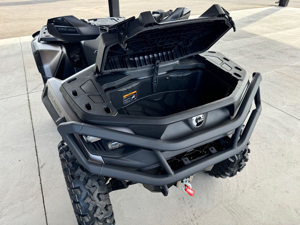 2025 Can-Am Outlander XT 850 - Photo 8
