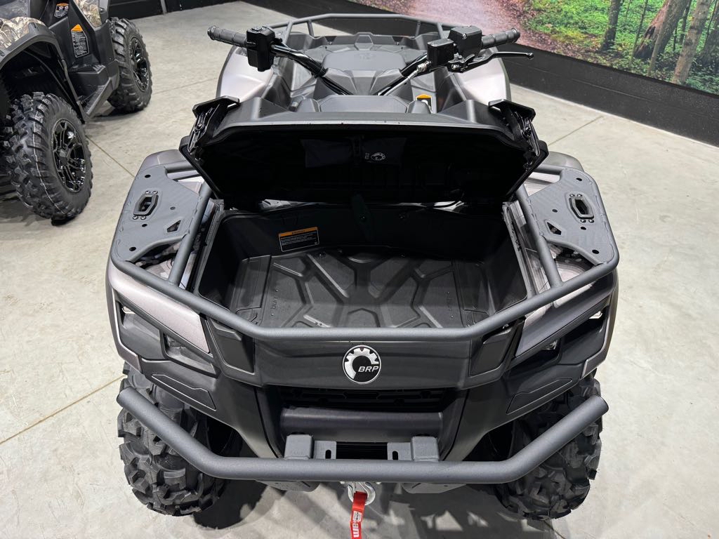 2025 Can-Am Outlander XT 700 - Photo 6