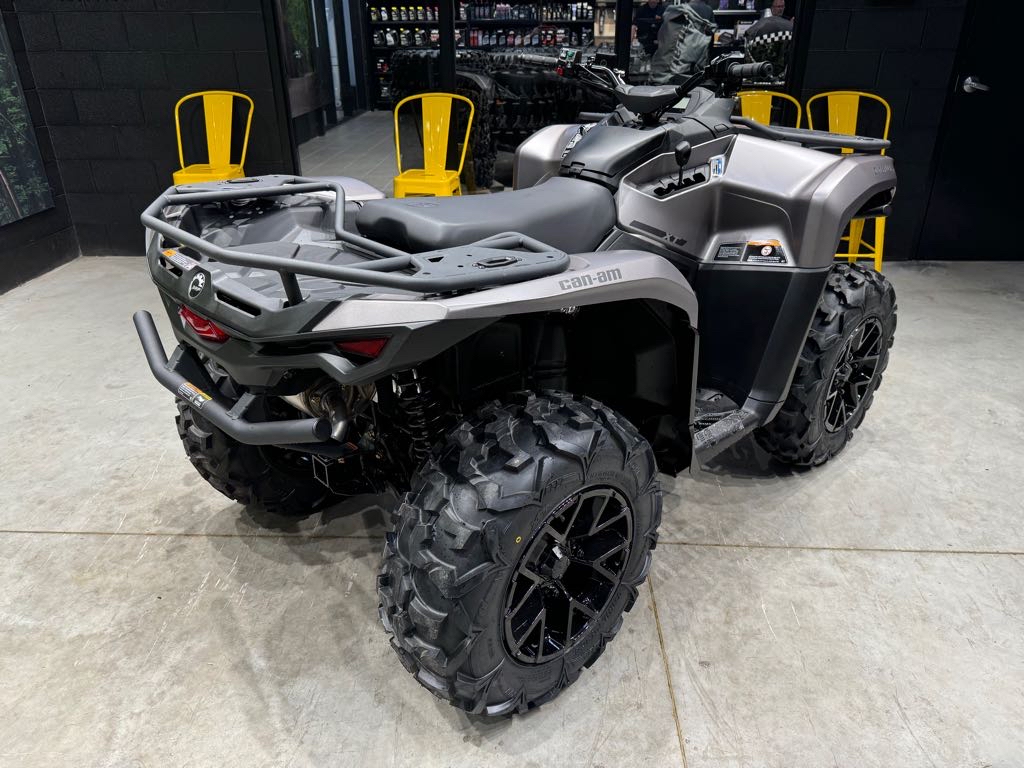 2025 Can-Am Outlander XT 700 - Photo 5