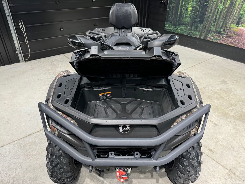 2025 Can-Am Outlander MAX XT 850 - Photo 6