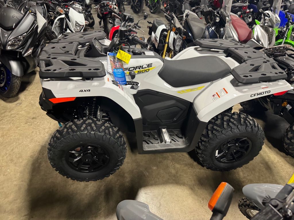 2025 CFMOTO CFORCE 500 - Photo 3