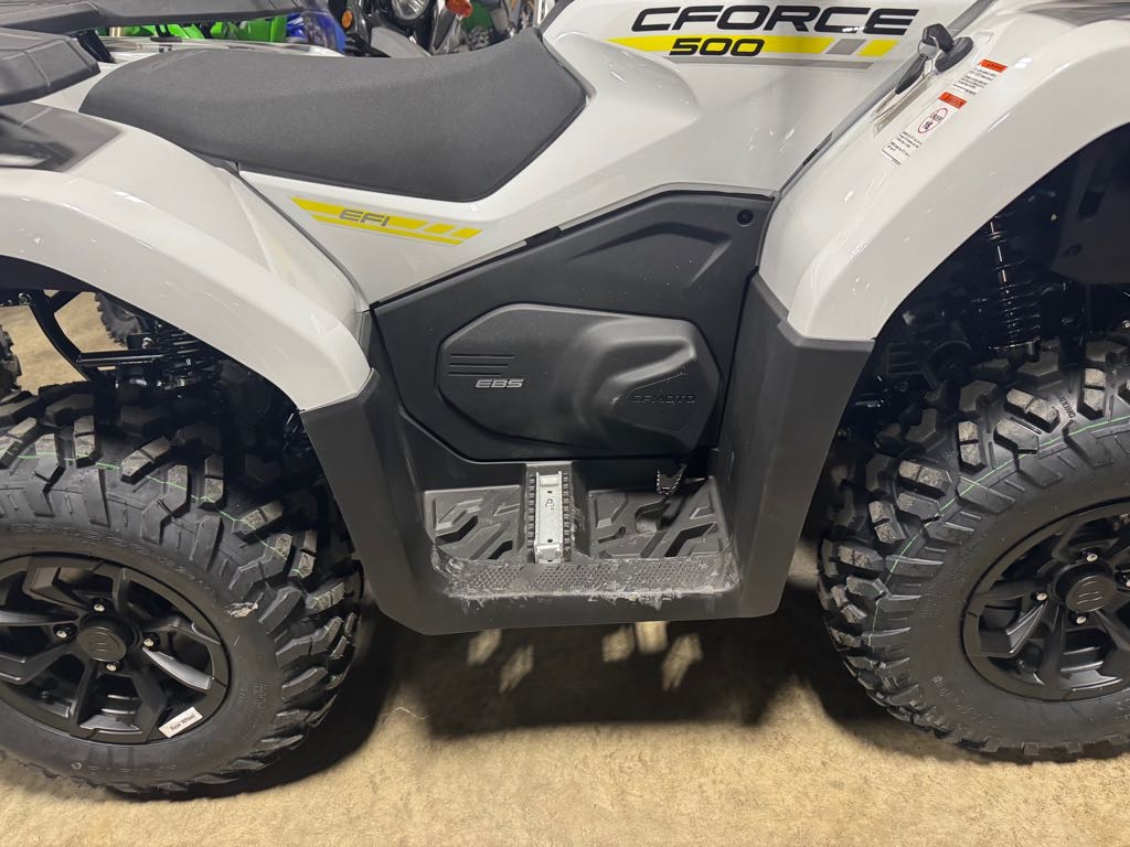 2025 CFMOTO CFORCE 500 - Photo 7