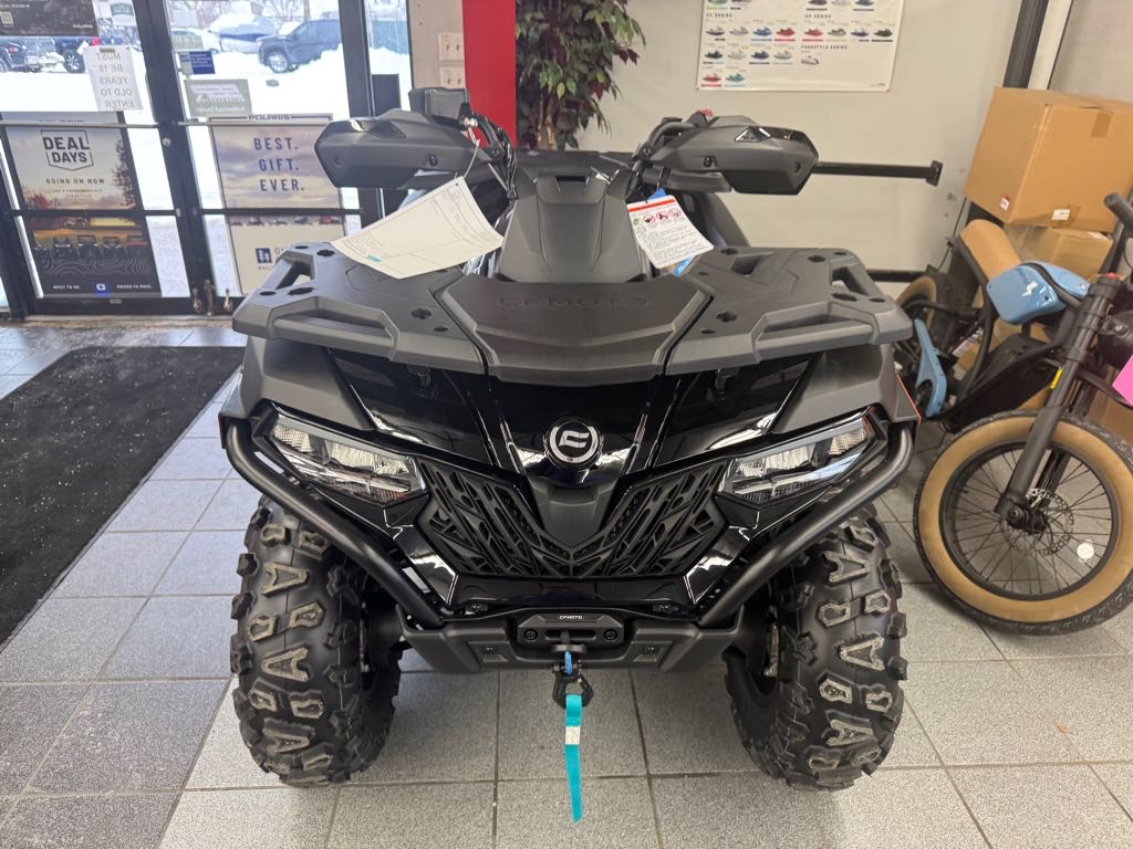2025 CFMOTO CFORCE 600 - Photo 8