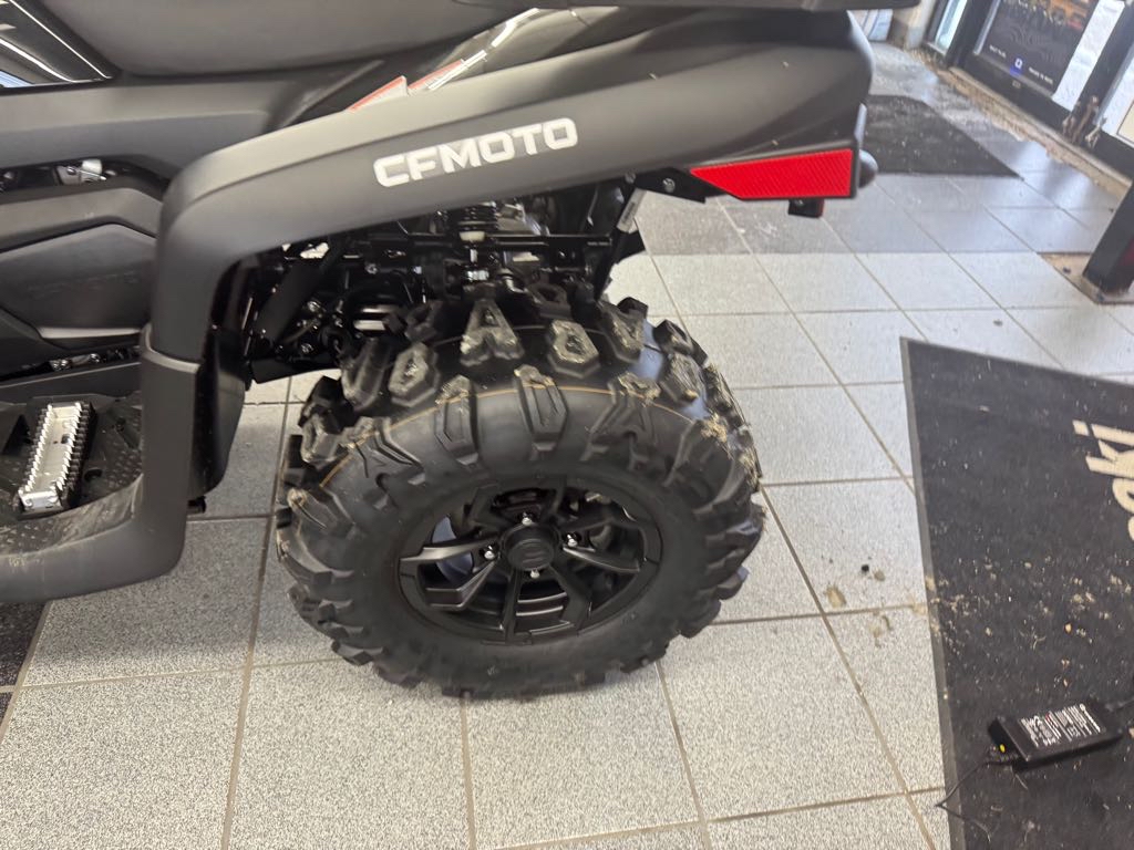 2025 CFMOTO CFORCE 600 - Photo 5