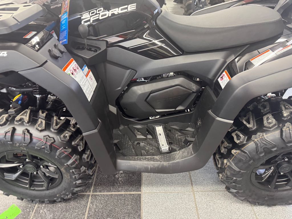 2025 CFMOTO CFORCE 600 - Photo 4