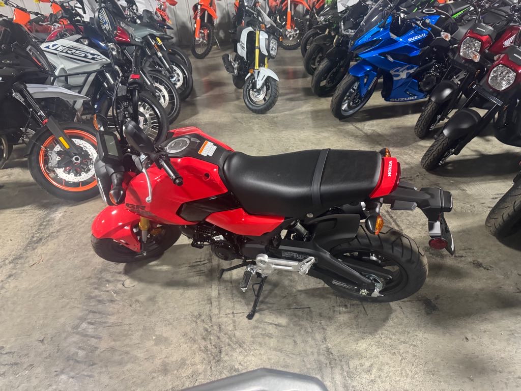2025 Honda GROM 125 - Photo 7