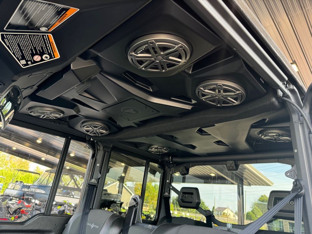 2025 Can-Am Defender MAX Lone Star Cab - Photo 7