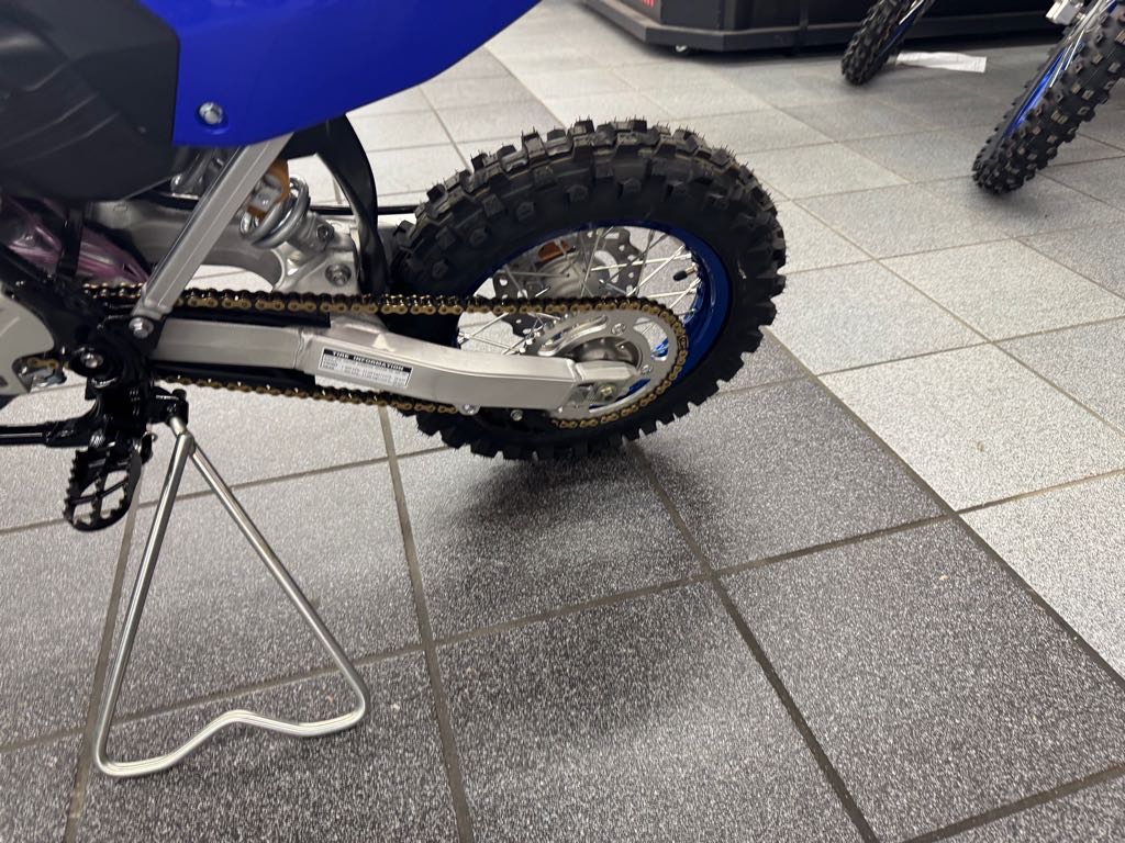 2025 Yamaha YZ 65 - Photo 9