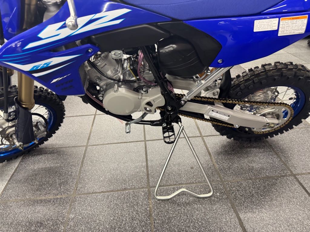 2025 Yamaha YZ 65 - Photo 7