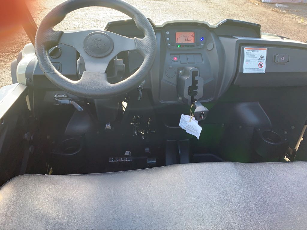 2023 KYMCO UXV 450i - Photo 4