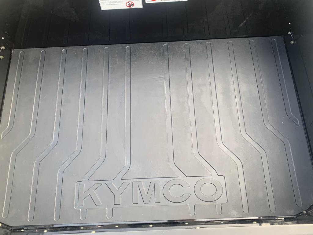 2023 KYMCO UXV 450i - Photo 8